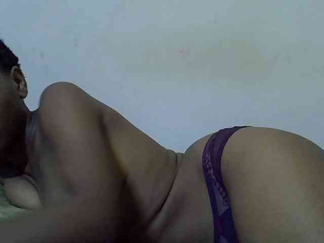 Queen-fantacy webcam