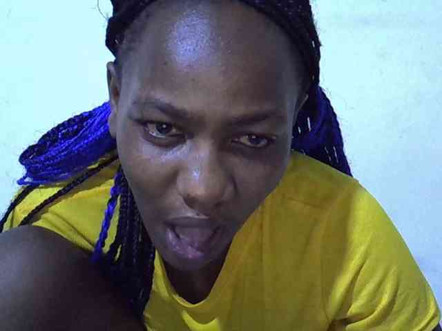 Queen-fantacy webcam