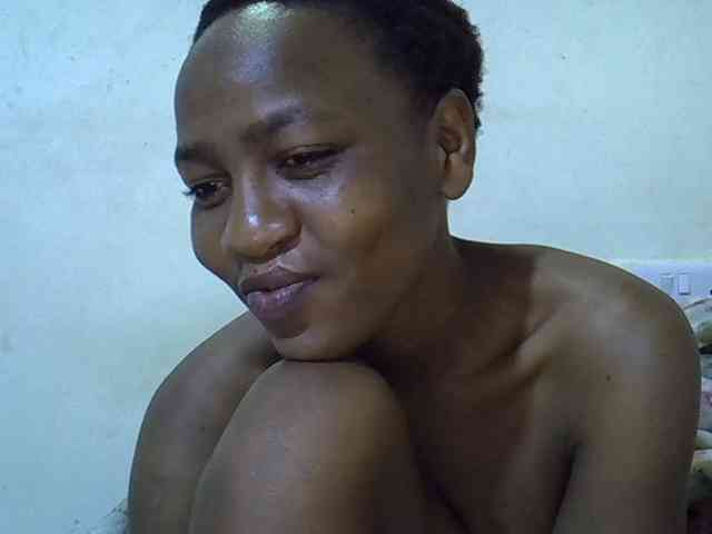 Queen-fantacy webcam