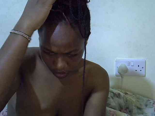 Queen-fantacy webcam