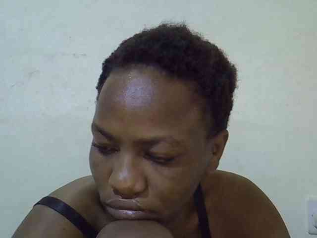 Queen-fantacy webcam