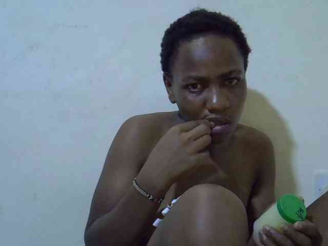 Queen-fantacy webcam