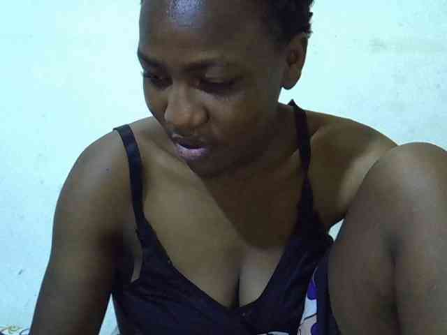 Queen-fantacy webcam