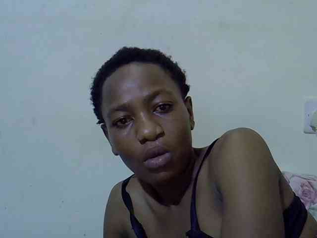 Queen-fantacy webcam