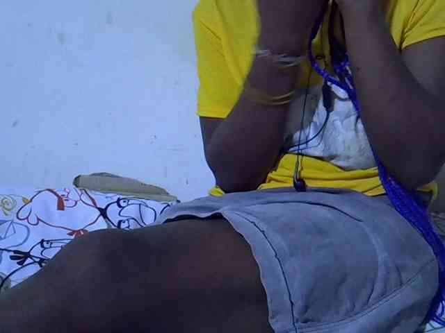 Queen-fantacy webcam