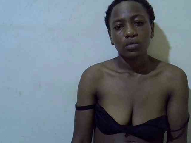 Queen-fantacy webcam