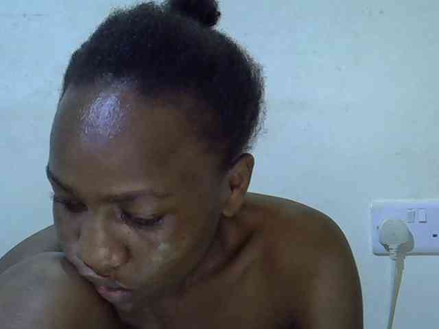 Queen-fantacy webcam