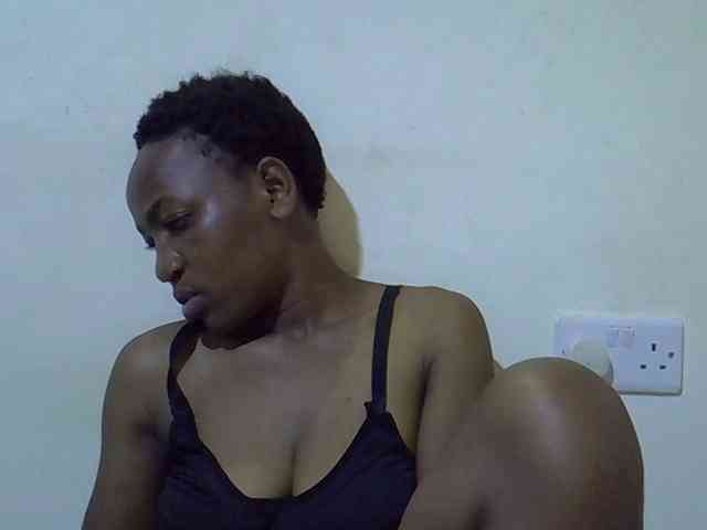 Queen-fantacy webcam