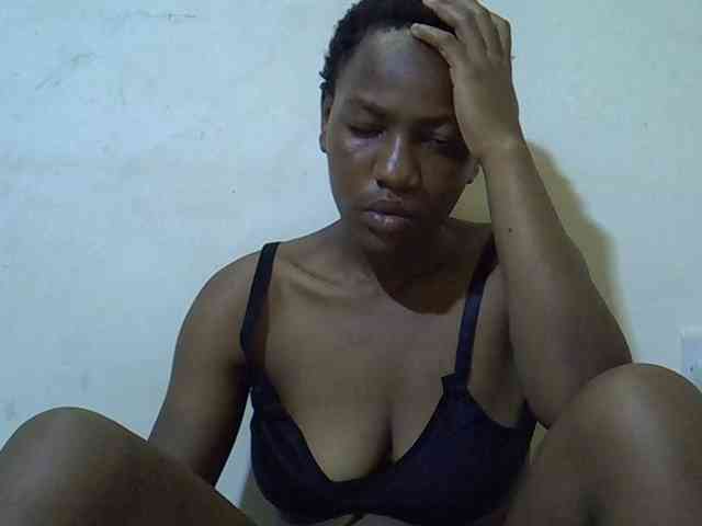 Queen-fantacy webcam