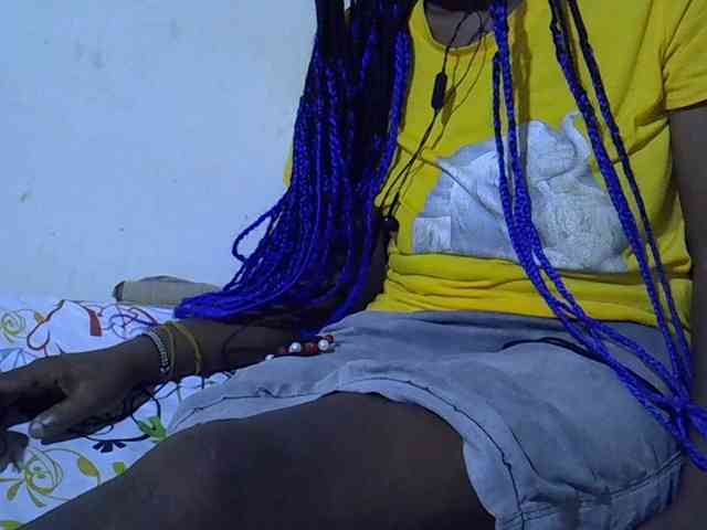 Queen-fantacy webcam