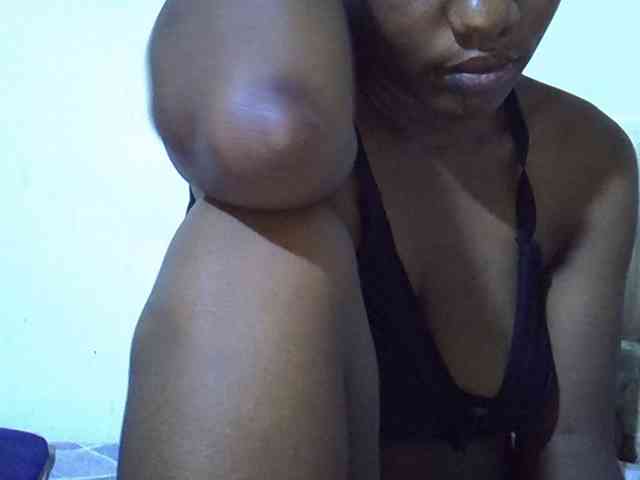 Queen-fantacy webcam