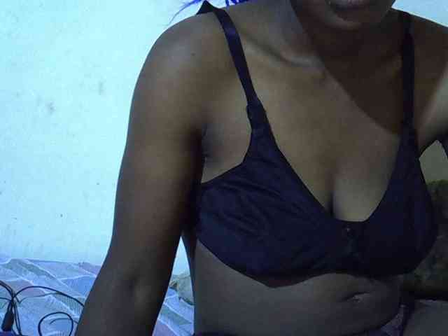 Queen-fantacy webcam