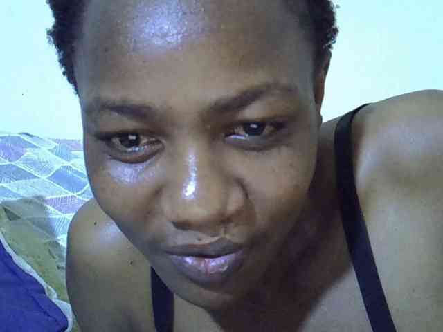 Queen-fantacy webcam