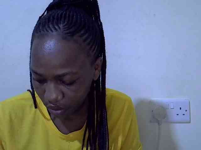 Queen-fantacy webcam