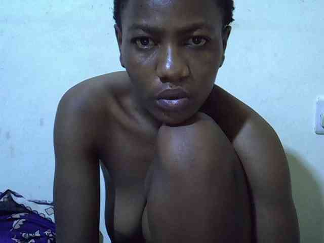 Queen-fantacy webcam