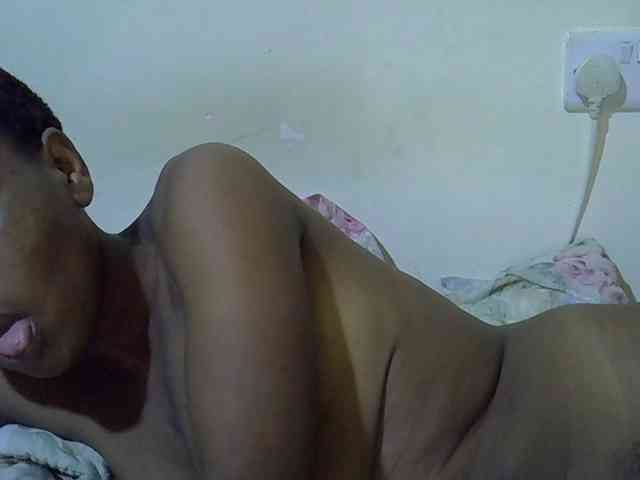 Queen-fantacy webcam