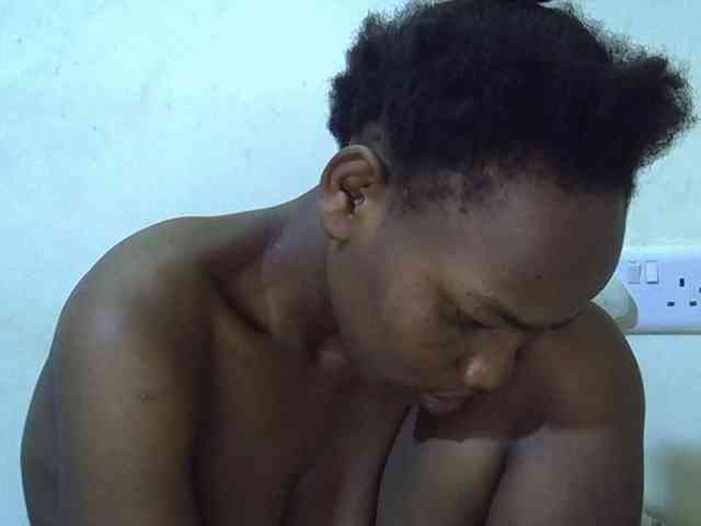 Queen-fantacy webcam