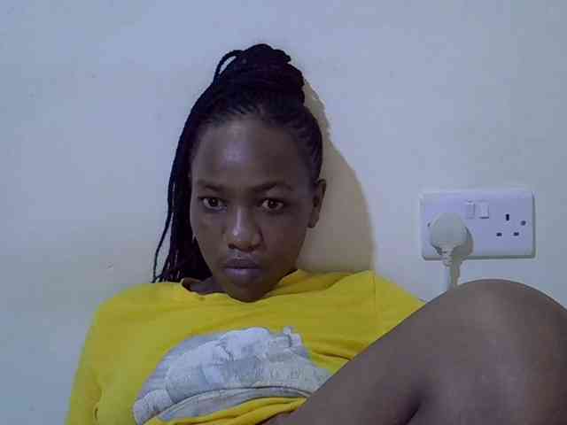 Queen-fantacy webcam