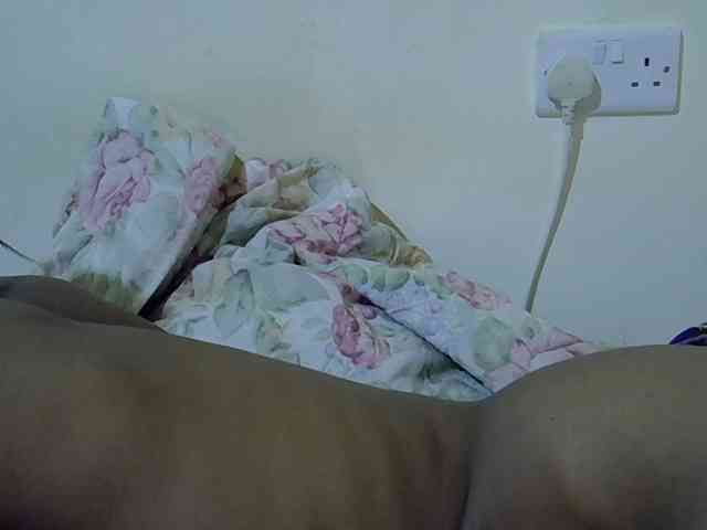 Queen-fantacy webcam