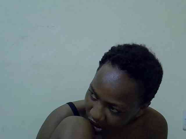 Queen-fantacy webcam