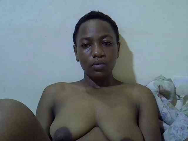 Queen-fantacy webcam