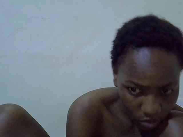 Queen-fantacy webcam