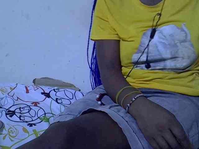 Queen-fantacy webcam