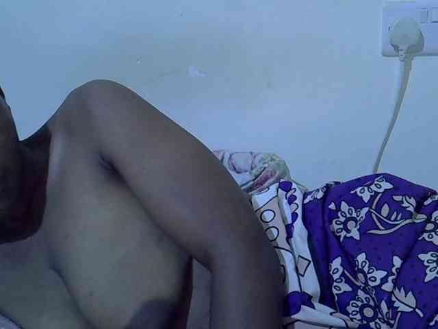 Queen-fantacy webcam