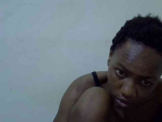 Queen-fantacy webcam