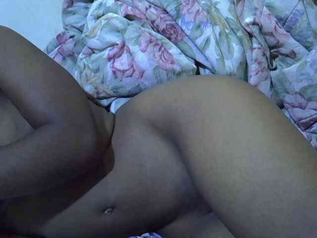 Queen-fantacy webcam