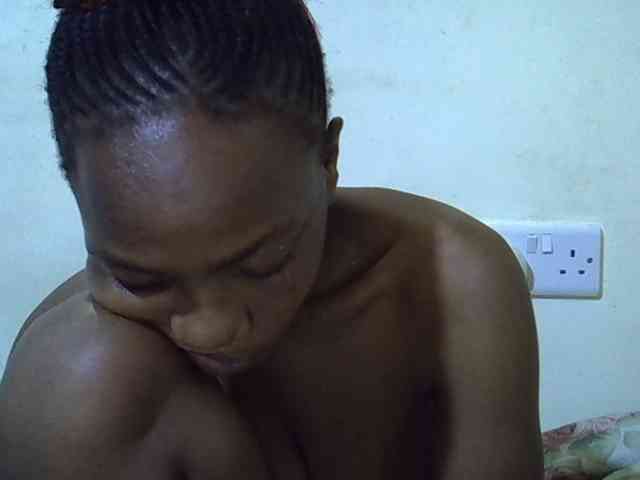 Queen-fantacy webcam