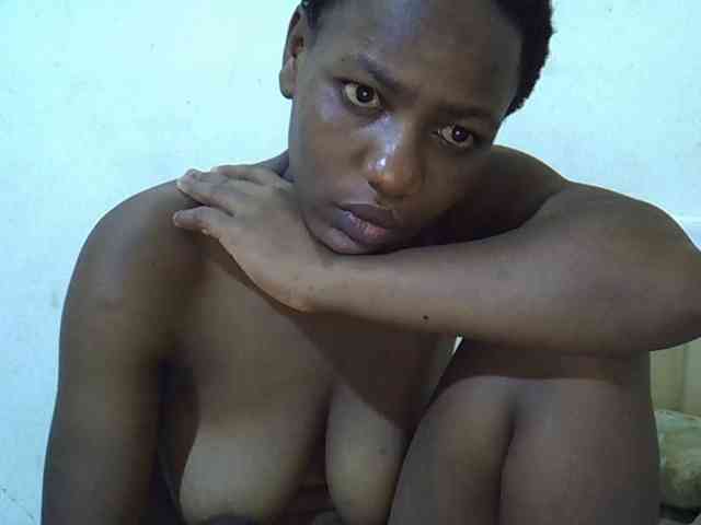 Queen-fantacy webcam