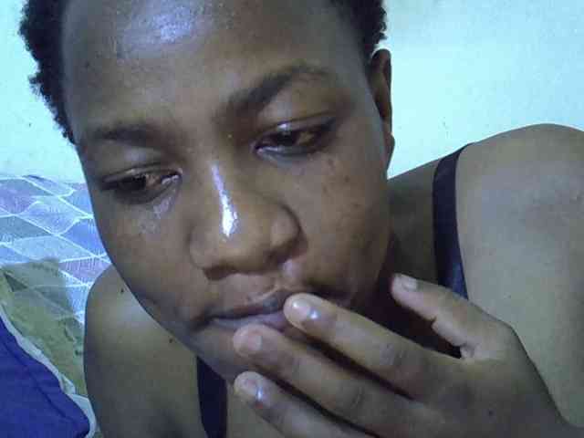 Queen-fantacy webcam