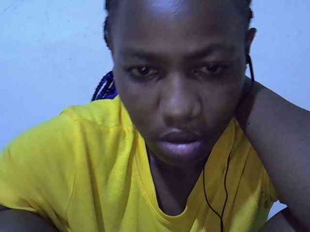 Queen-fantacy webcam