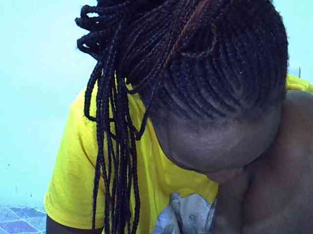 Queen-fantacy webcam