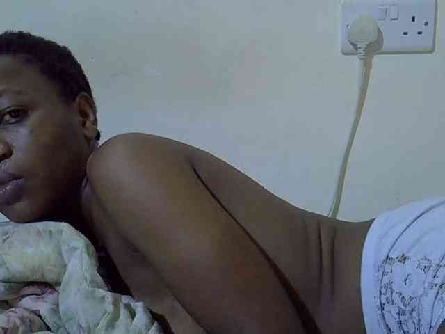 Queen-fantacy webcam