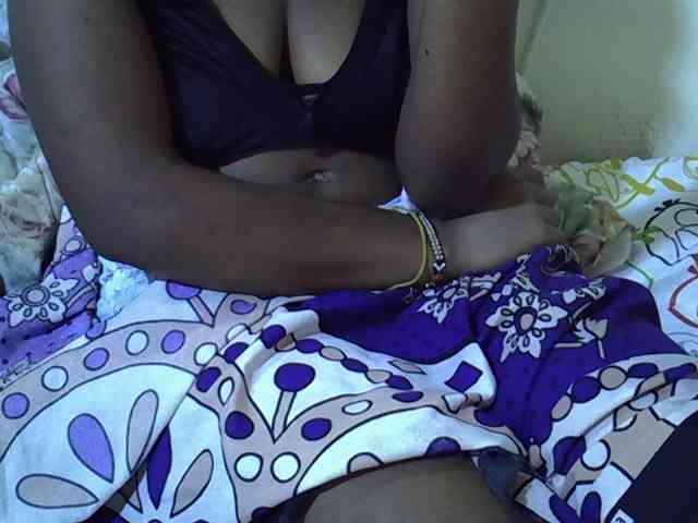 Queen-fantacy webcam