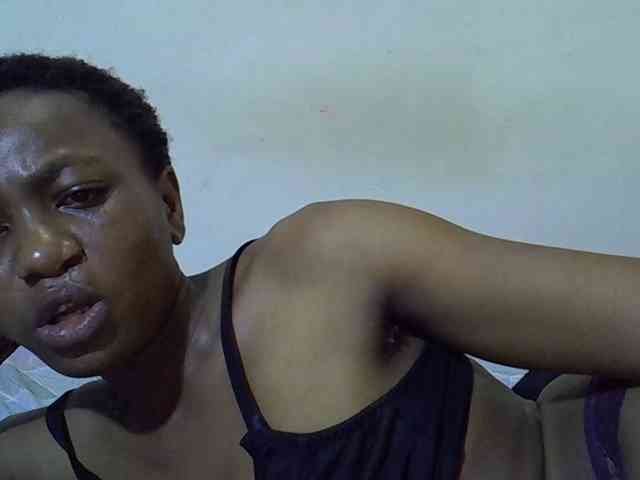 Queen-fantacy webcam