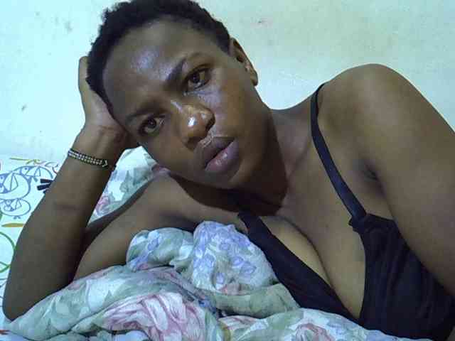 Queen-fantacy webcam