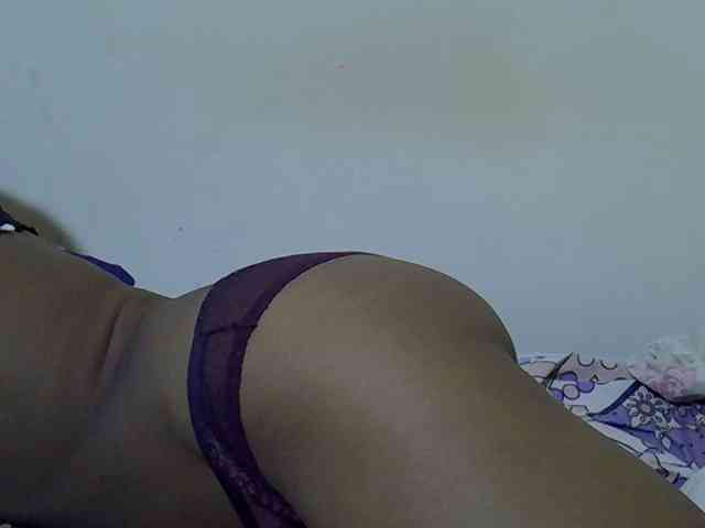 Queen-fantacy webcam