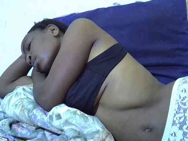 Queen-fantacy webcam