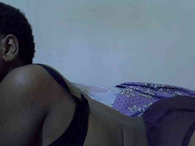 Queen-fantacy webcam