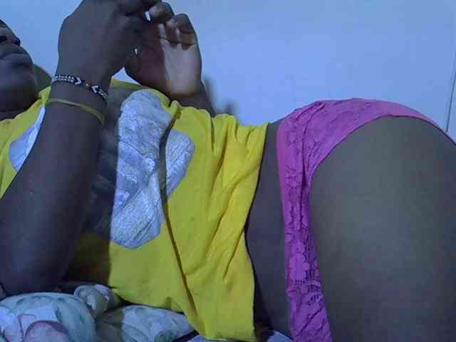 Queen-fantacy webcam