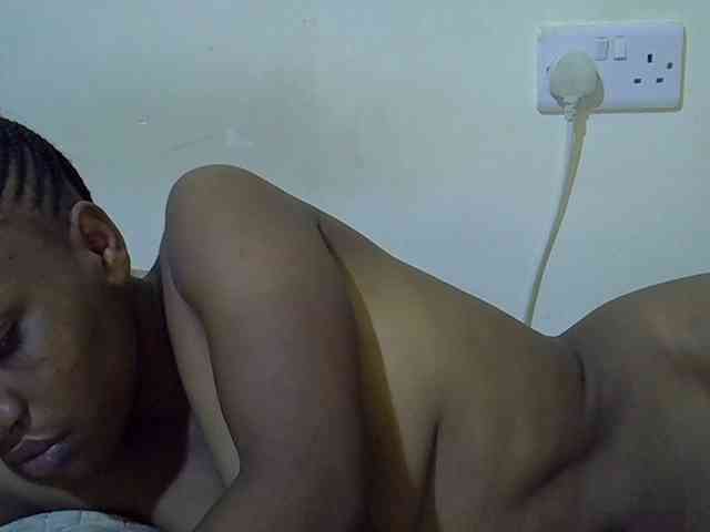 Queen-fantacy webcam