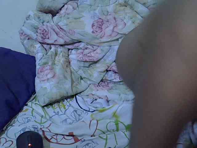 Queen-fantacy webcam