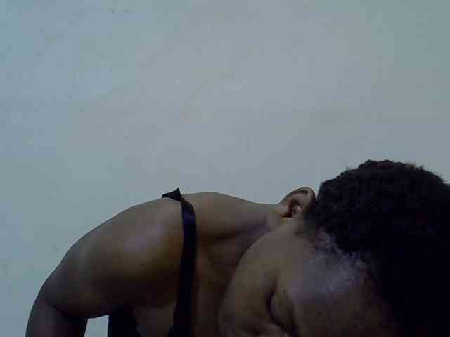 Queen-fantacy webcam