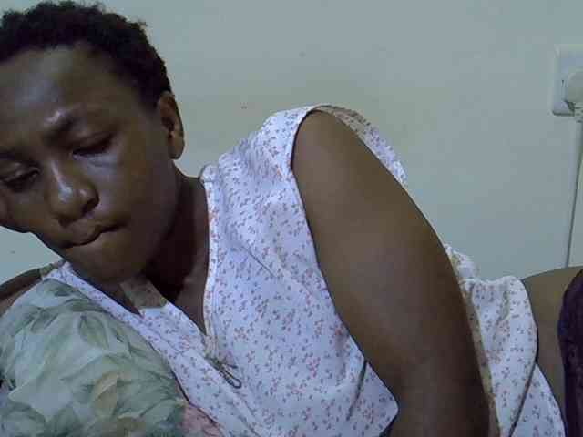 Queen-fantacy webcam