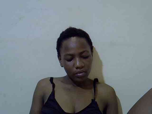 Queen-fantacy webcam