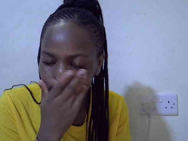 Queen-fantacy webcam