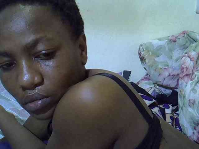 Queen-fantacy webcam